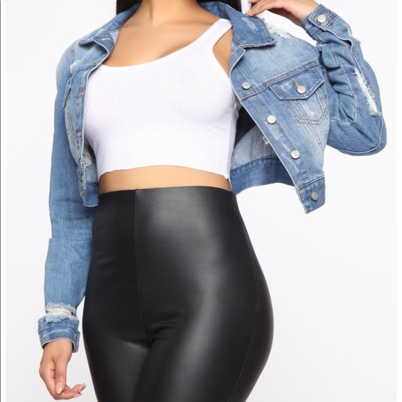 Crop Jean Jacket brand New - Picture 1 of 3